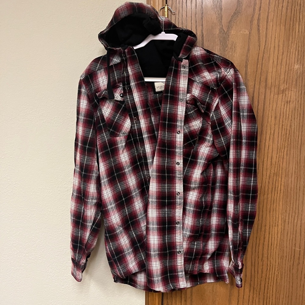 Legendary Whitetails Red and Black Hooded Plaid Shirt